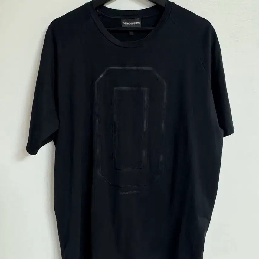 [BUNJANG] Emporio Armani Black Logo T-shirt / (상태좋아요) 엠포리오 아르마니 블랙 로고 티셔츠(XL,105-110)
