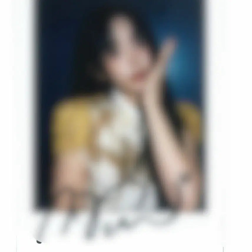 [SOLD OUT] QWER쵸단 제복 싸인폴라로이드