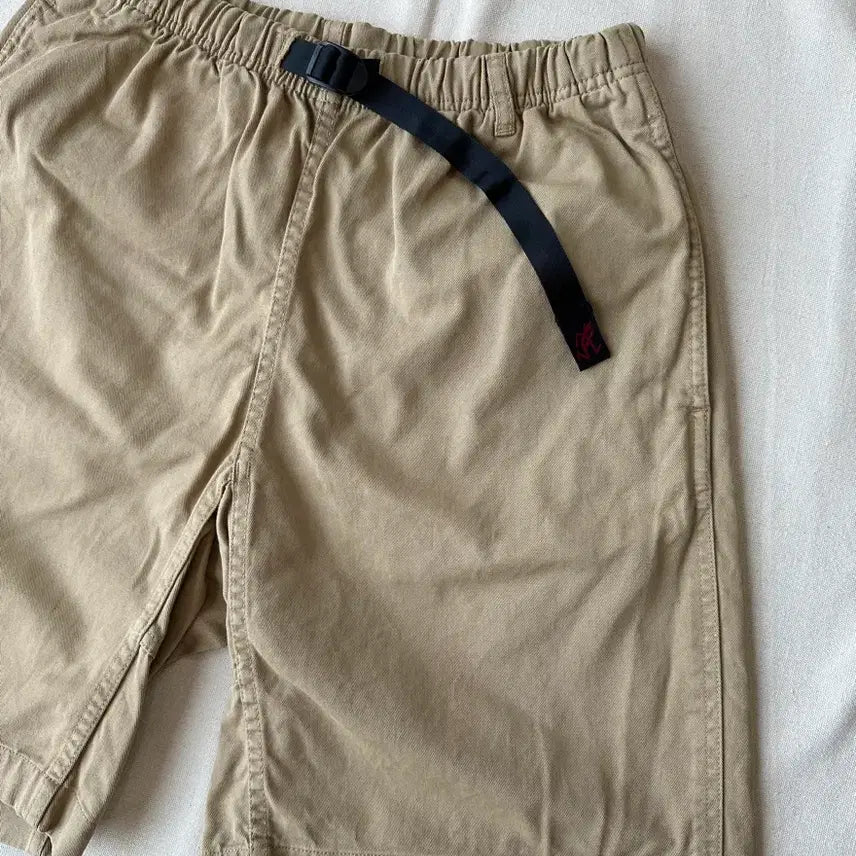 [SOLD OUT] 그라미치 베이지 쇼츠 아시아 M