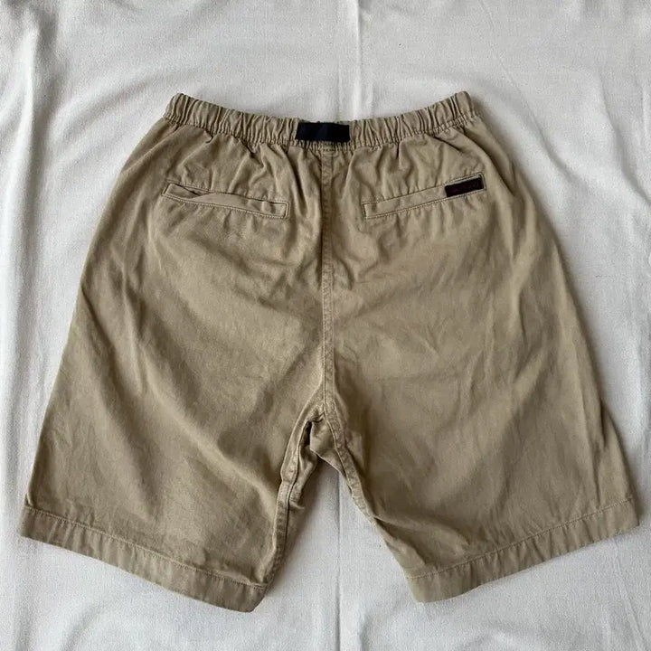 [SOLD OUT] 그라미치 베이지 쇼츠 아시아 M