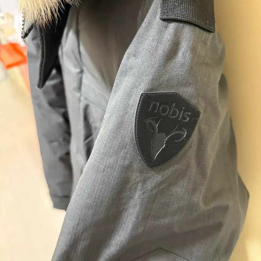 [BUNJANG] Nobis Yatesy Steel Gray Long Down Padded Jacket / 노비스 야테시 다운패딩 스틸 그레이 롱패딩