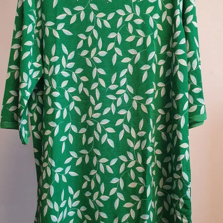 [BUNJANG] Green Leaf Pattern 7/10 Sleeve T-shirt / (새상품)그린 여성 7부 티셔츠 2XL