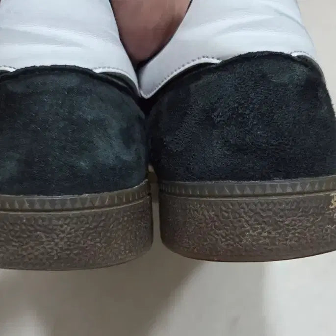 [SOLD OUT] 아디다스 스페지알 275 블랙 핸드볼 스웨이드
