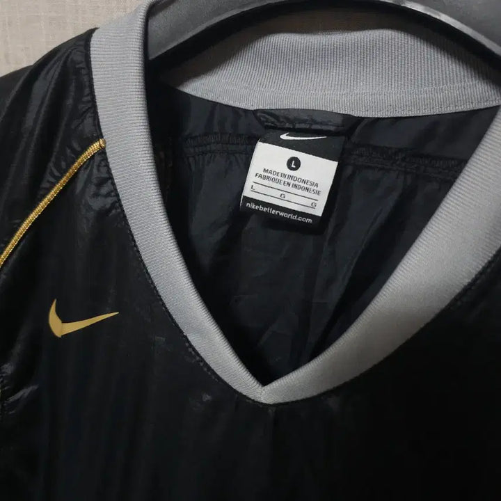 [SOLD OUT] 나이키 나일론 반팔 L