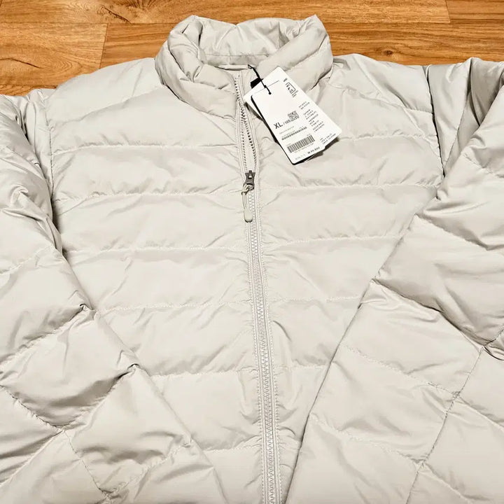 [BUNJANG] Giordano Lightweight Padded Jumper Ivory XL / 지오다노 경량 패딩 점퍼 아이보리 XL