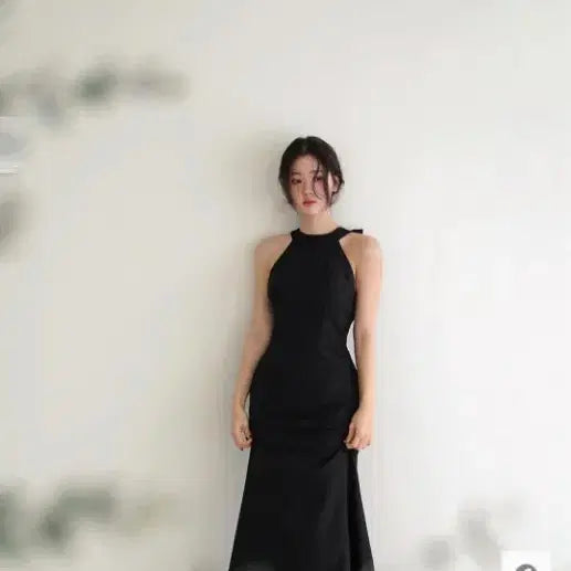 [SOLD OUT] 피치팜 홀터넥 드레스
