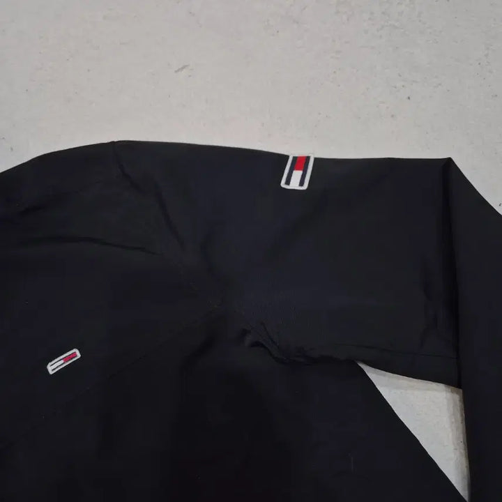 [SOLD OUT] 타미힐피거진스 바람막이S