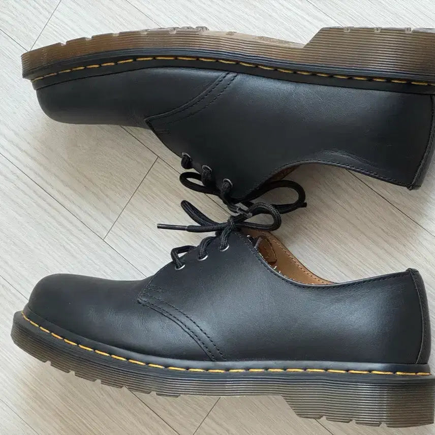 [SOLD OUT] [260] 닥터마틴 1461 나파(Nappa) 블랙 3홀