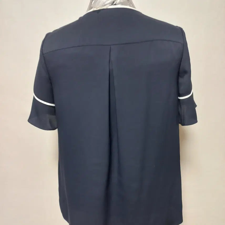 [BUNJANG] ab.plus Blouse - Size 66 / ab.plus/여성용/블라우스/상태굿/사이즈66