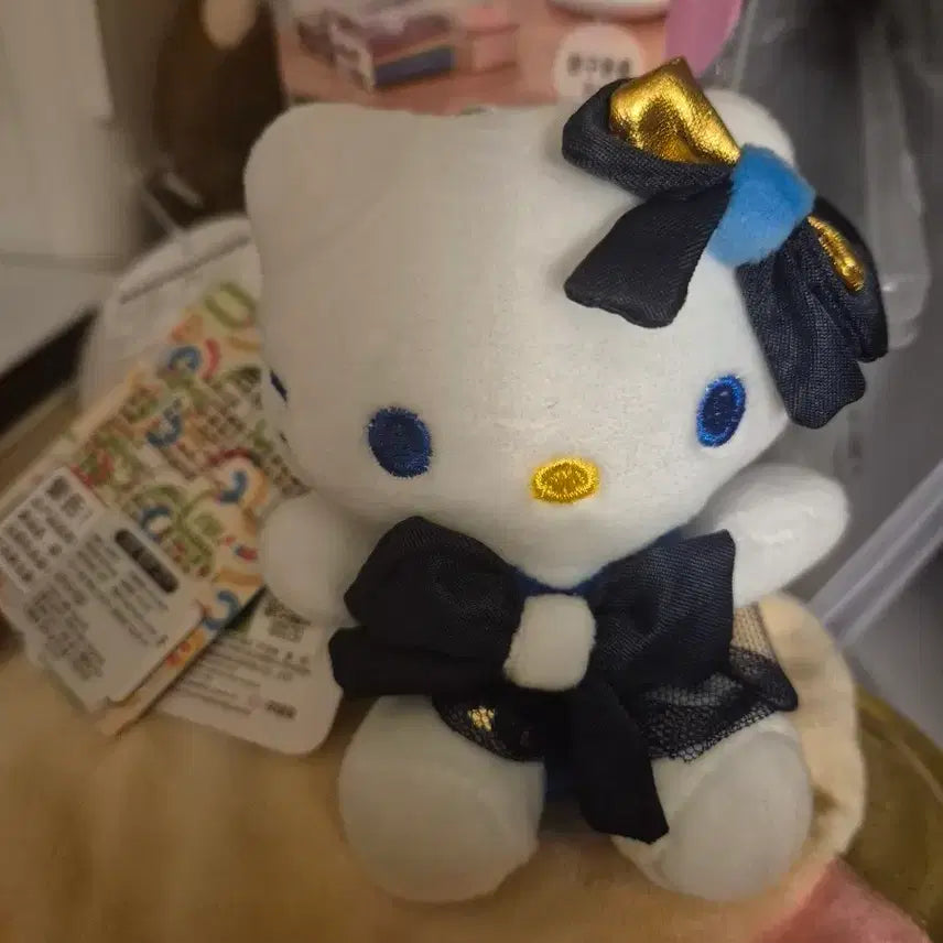 [BUNJANG] Blue Kitty Keyring / 블루 키티 인형키링 팝니다