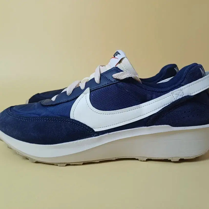 [BUNJANG] Nike Waffle Debut Navy Sneakers / (275)나이키 와플 데뷔 네이비