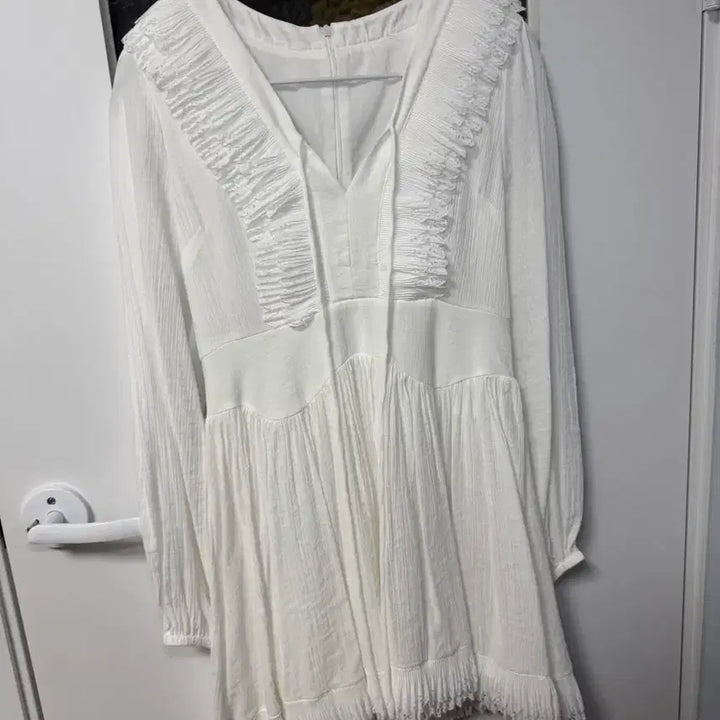 [BUNJANG] Synceden Lace Ribbon Mini Dress / 신스덴 레이스 리본 미니 원피스 M