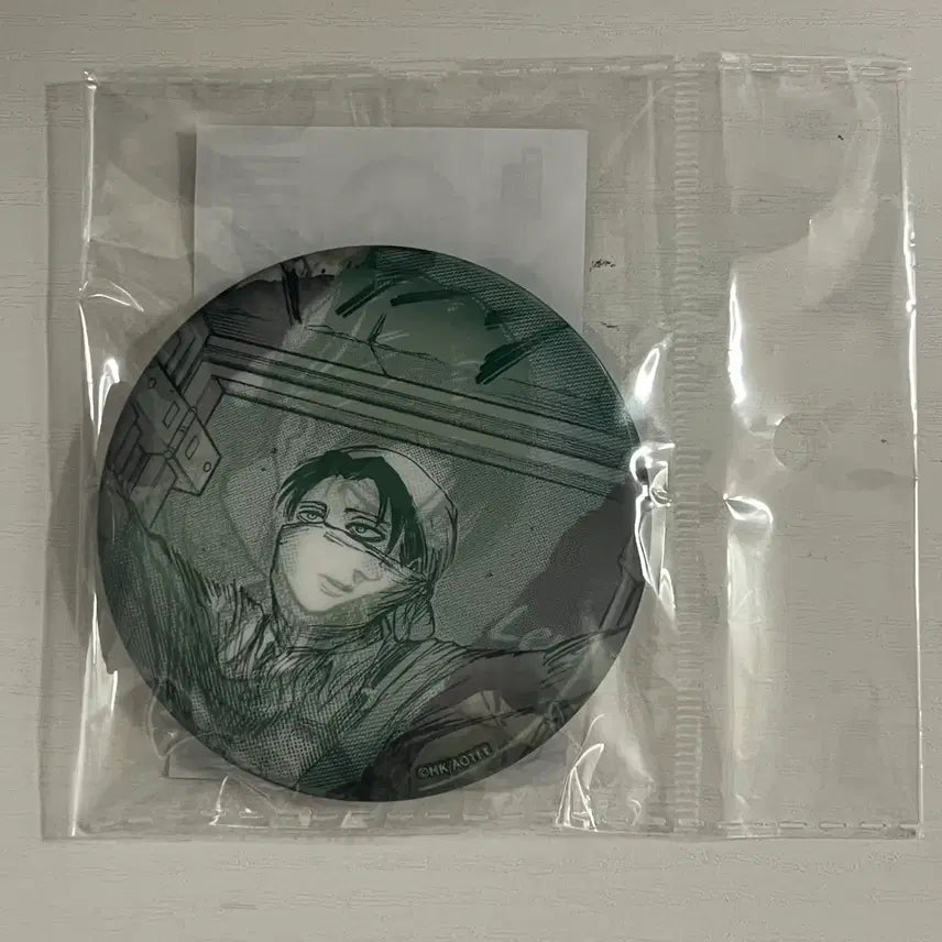 [BUNJANG] Attack on Titan Levi Badge / 진격거 리바이 뱃지 판매