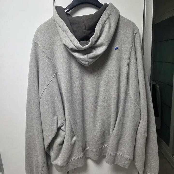 [BUNJANG] ADER Error Teber Logo Hoodie Gray A3 / 아더에러 테버 로고 후드 그레이 A3 BMADSSHD0102
