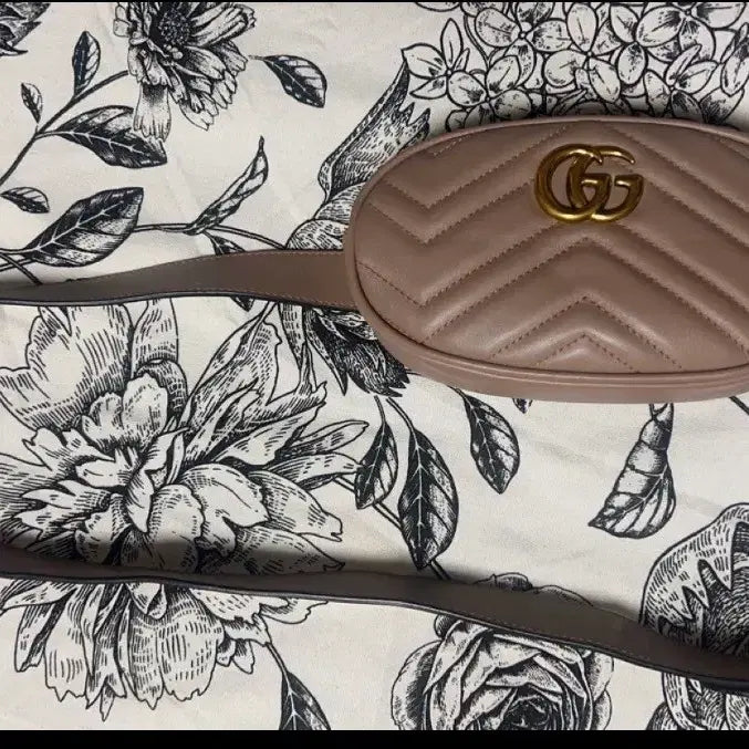 [BUNJANG] Gucci GG Marmont Belt Bag Beige/Pink / 구찌 정품 GG 마몽 벨트백 베이지/핑크