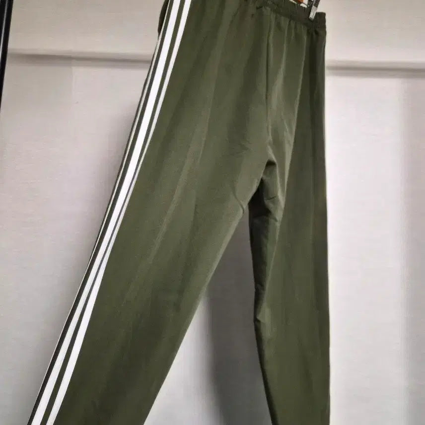 [SOLD OUT] 새제품 L) 아디다스 삼선 트레이닝 조거팬츠