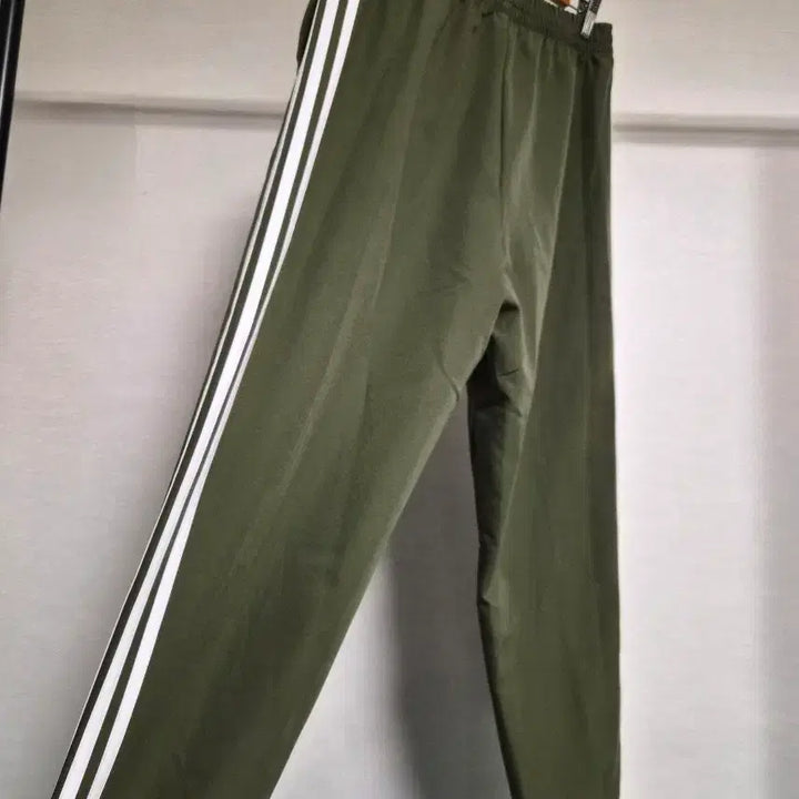 [SOLD OUT] 새제품 L) 아디다스 삼선 트레이닝 조거팬츠