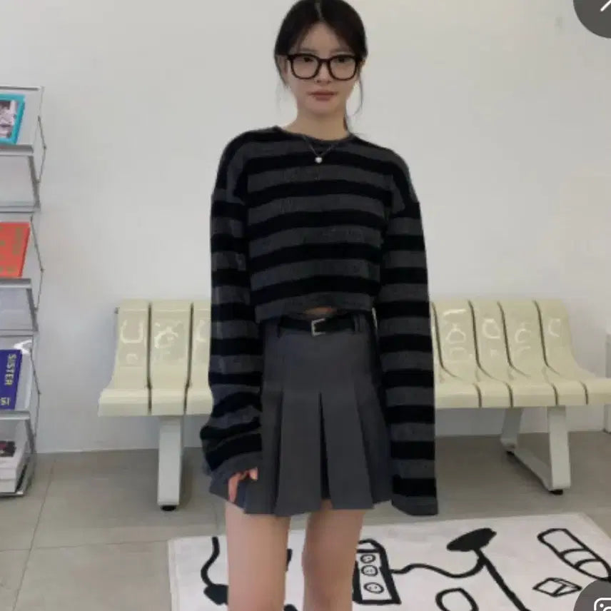 [BUNJANG] Striped Crop Hooded Top / 교신ㄱㄴ) 에이블리 단가라 크롭 후드 상의