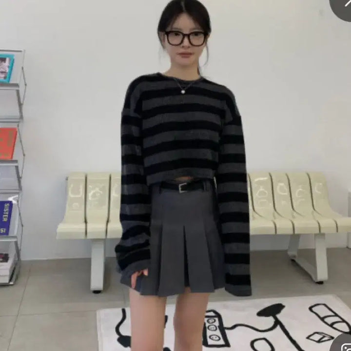 [BUNJANG] Striped Crop Hooded Top / 교신ㄱㄴ) 에이블리 단가라 크롭 후드 상의