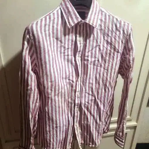 [BUNJANG] ZIOZIA And Z Red Stripe Linen Shirt / 지오지아 And Z / 앤드지 레드 스트라이프 린넨 셔츠 / 100