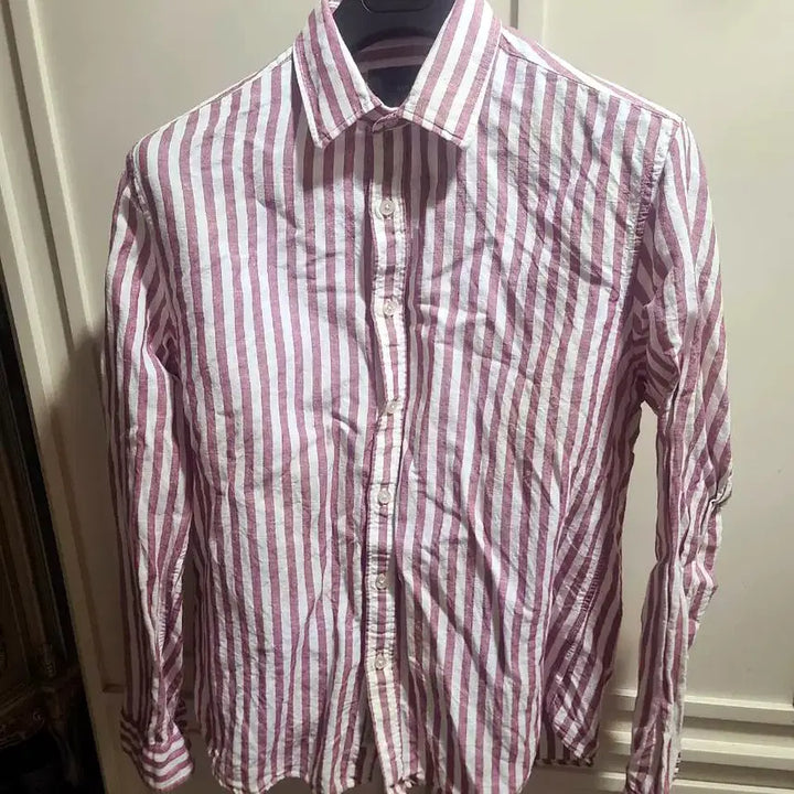 [BUNJANG] ZIOZIA And Z Red Stripe Linen Shirt / 지오지아 And Z / 앤드지 레드 스트라이프 린넨 셔츠 / 100