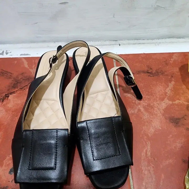 [BUNJANG] Black Leather Mule Slingback Sandals / 블랙 가죽 뮬 슬링백 샌들