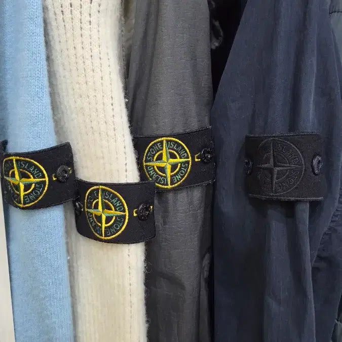 [BUNJANG] Stone Island Ghost Piece Navy M Crewneck / 스톤아일랜드 고스트피스 맨투맨 네이비M