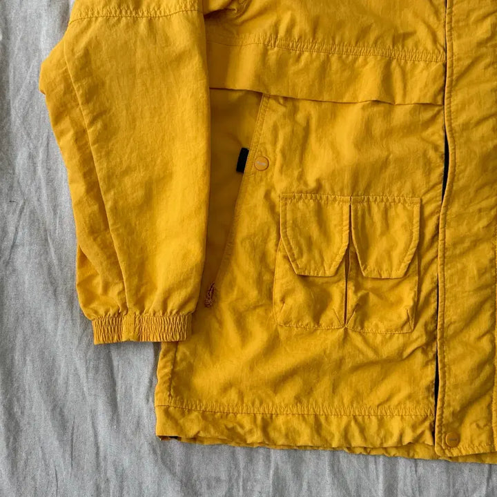 [BUNJANG] Kodak Nylon Yellow Windbreaker M / 코닥 나일론 노란색 바람막이 M