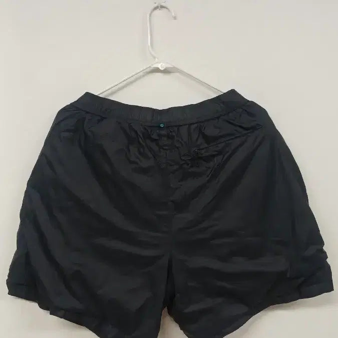[BUNJANG] YESEYESEE Black Training Pants L / 예스아이씨 YESEYESEE 검정 트레이닝 바지 L