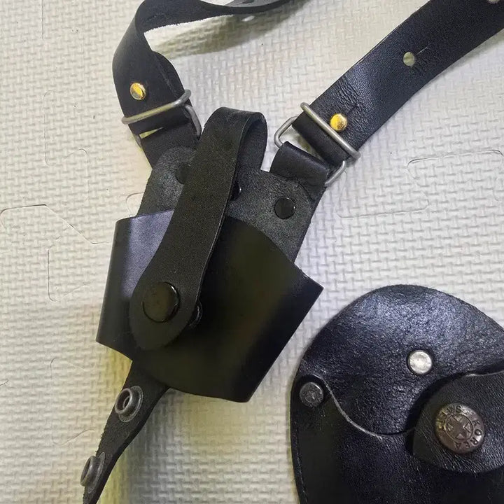 [BUNJANG] Leather Shoulder Holster / 튼튼한 가죽으로 제작된 가죽 홀스터 어깨 총집이에요