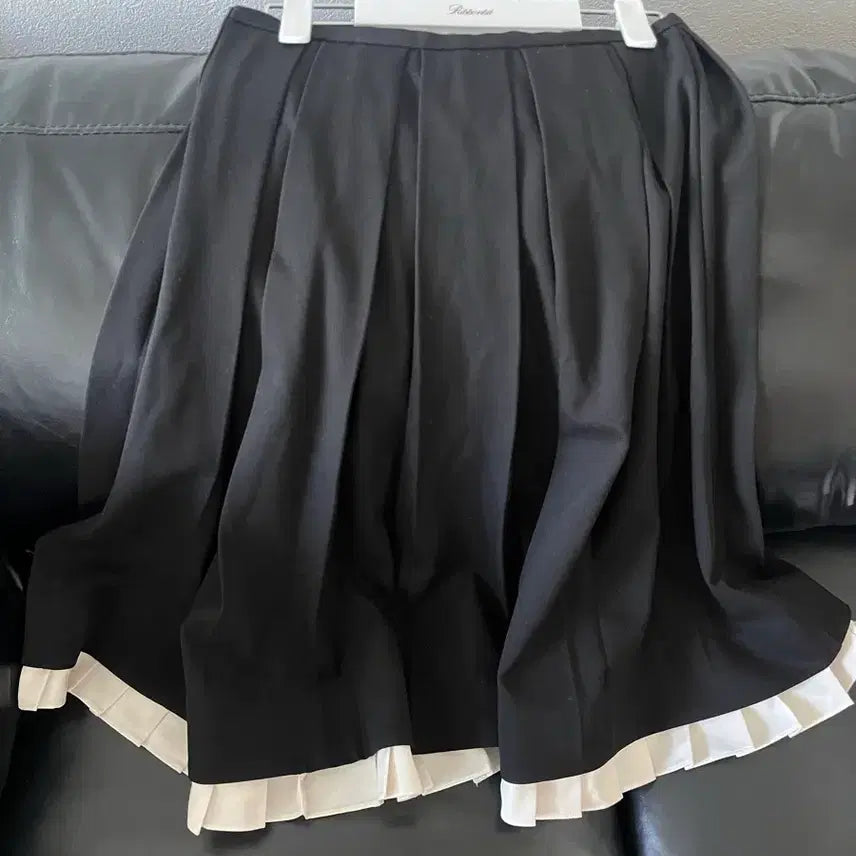 [BUNJANG] Aulait Cedric Pleated Skirt (S Size) / (새상품)Aulait(샵오레)cedric 플리츠 스커트 (S사이즈)