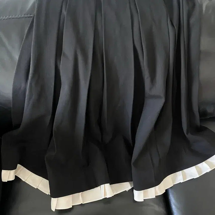 [BUNJANG] Aulait Cedric Pleated Skirt (S Size) / (새상품)Aulait(샵오레)cedric 플리츠 스커트 (S사이즈)