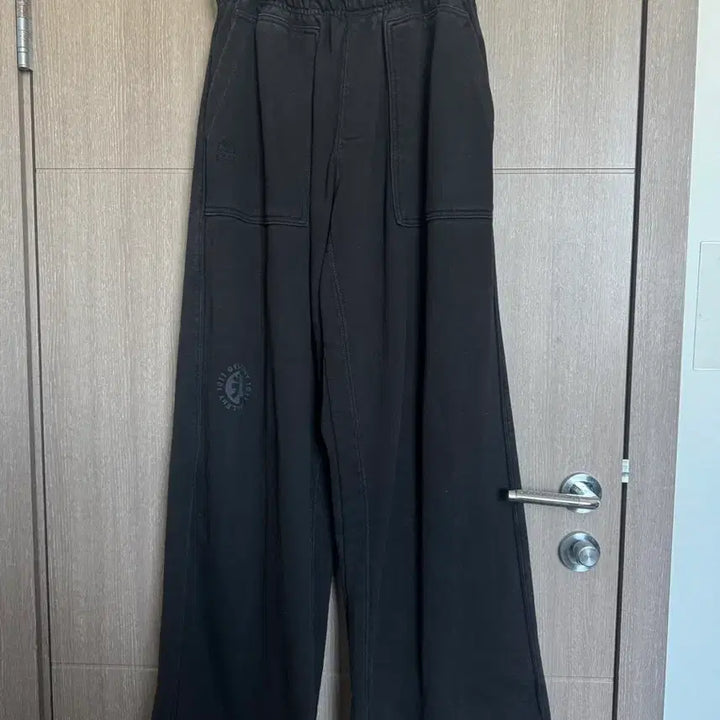 [BUNJANG] Polytelu 1011 Fatigue Sweatpants / 1) 폴리테루 1011 퍼티그 스웨트팬츠 1.2v 블리치드 블랙