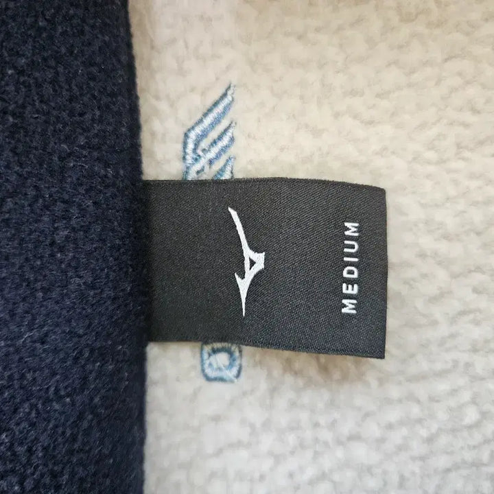 [BUNJANG] Mizuno Runbird Half-Zip Fleece Sweatshirt / 미즈노 런버드 하프집업 플리스 맨투맨