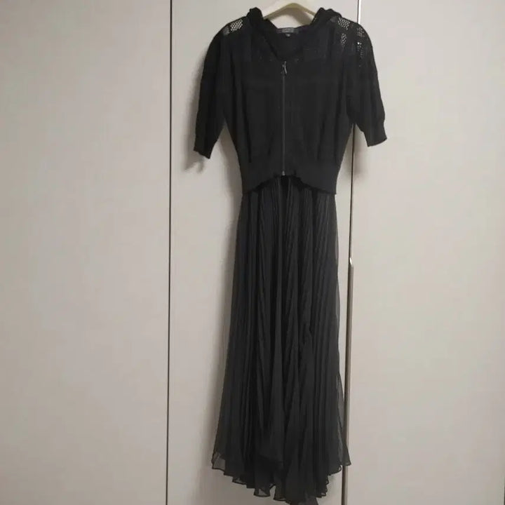 [BUNJANG] Egoist Pleated Hooded Long Cardigan / 에고이스트 플리츠 후드롱가디건