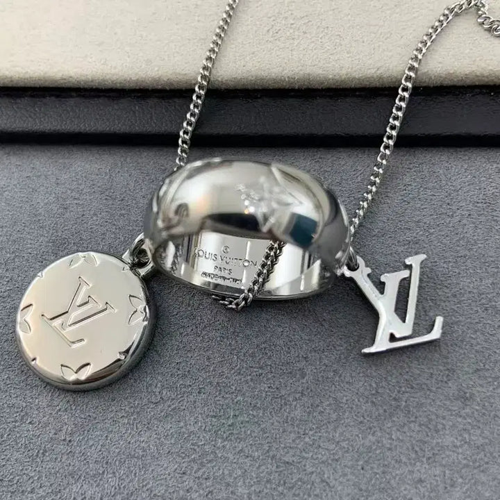 [SOLD OUT] 루이비통 서클렛 목걸이 실버