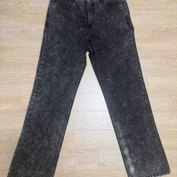 [BUNJANG] Solid Homme Button Detail Denim Jeans / [50] 솔리드옴므 밑단 버튼 데님