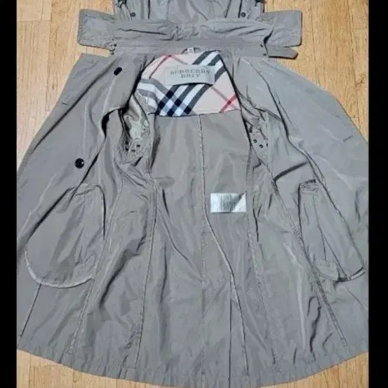 [BUNJANG] Burberry Trench Coat Beige Size 55 / 100% 정품,최상급)버버리 트렌치 코트, 베이지색, 사이즈 55