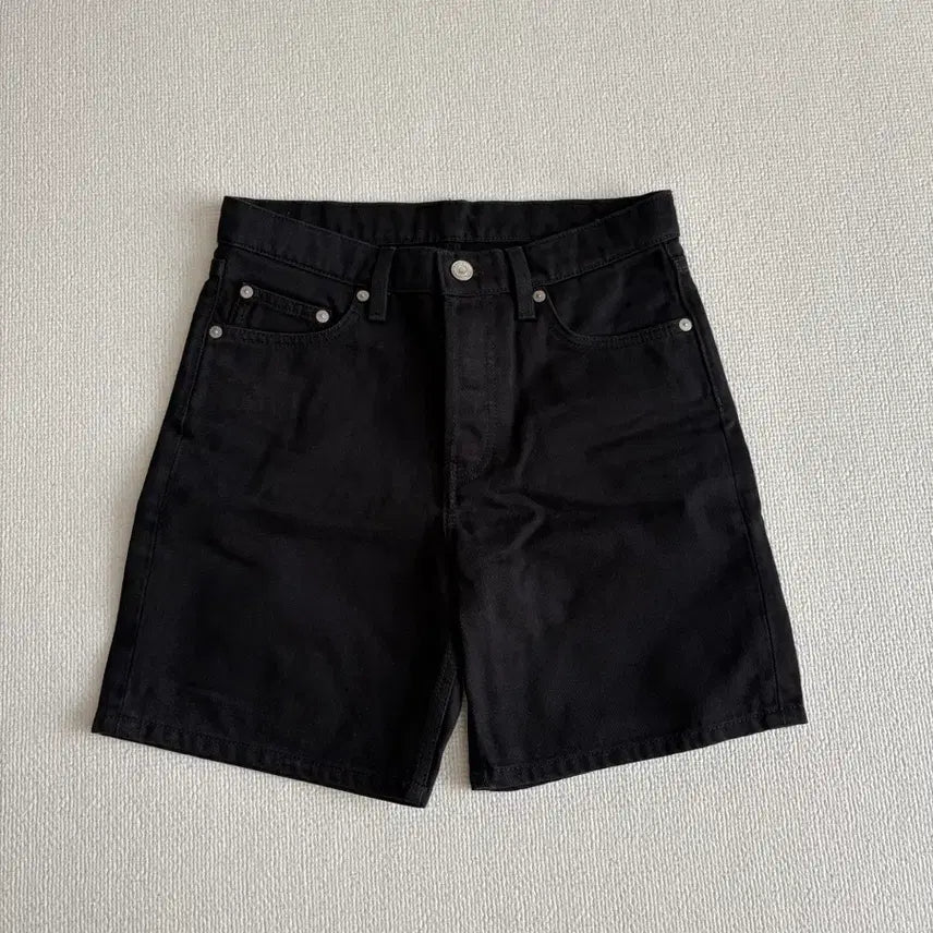 [SOLD OUT] ARKET 아르켓 블랙 반바지 데님