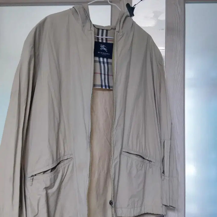 [BUNJANG] Burberry London Windbreaker / 버버리 런던 매장판 바람막이