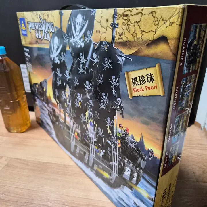 [BUNJANG] Unbranded Pirate Ship Building Block 1184pcs / 대형 해적선 블럭 1184pcs 미개봉 조립블럭 전시용