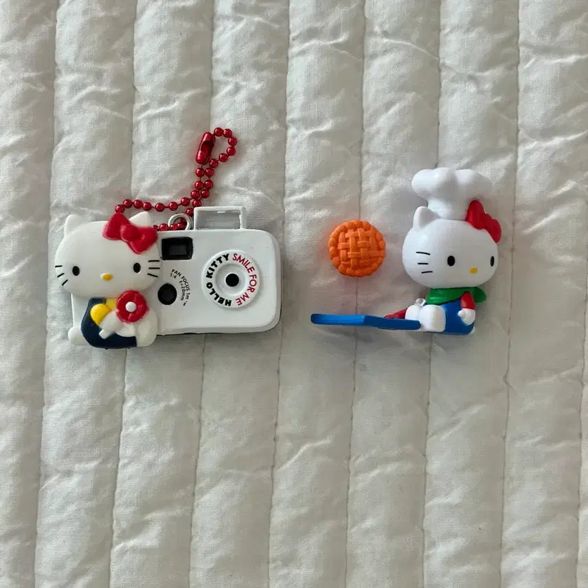 [BUNJANG] Hello Kitty Gachapon Keyring Figure Set / 키티 가챠 키링 피규어