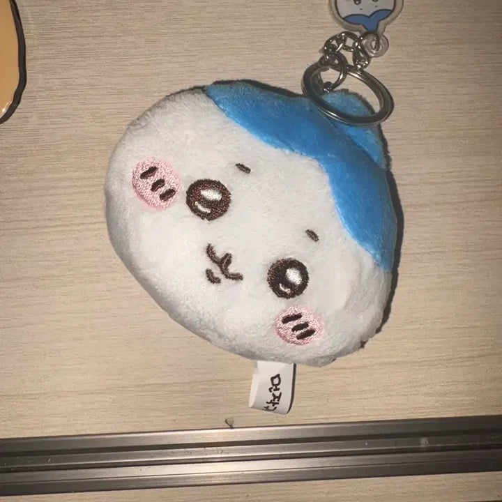 [BUNJANG] 뿔치와레 거울 키링 팝니다 / 뿔치와레 거울 키링 팝니다