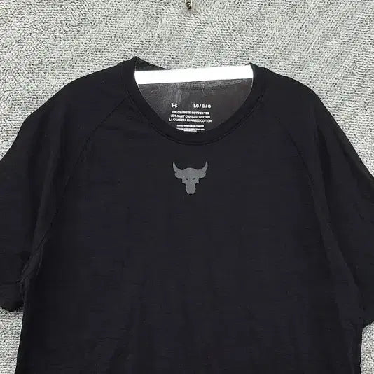 [BUNJANG] Under Armour Black Logo Short Sleeve T-shirt / 언더아머 블랙 로고 반팔티 LG/G/G