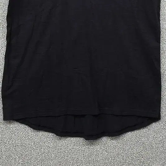 [BUNJANG] Under Armour Black Logo Short Sleeve T-shirt / 언더아머 블랙 로고 반팔티 LG/G/G