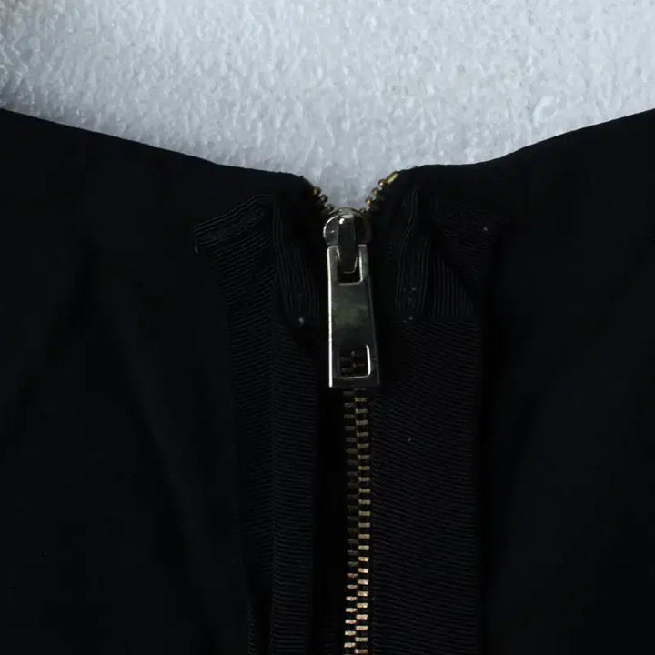 [BUNJANG] W(S-M) G-Cut Layered Black T-shirt / W(S-M) 지컷 반팔 티셔츠 레이어드 블랙 폴리 유니크-1856D