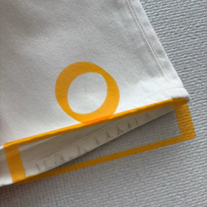 [SOLD OUT] ARKET 아르켓 아이보리 데님 (오염 있음)