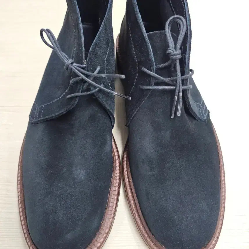 [SOLD OUT] 알든 스웨이드 처카 1497 블랙 6.5E