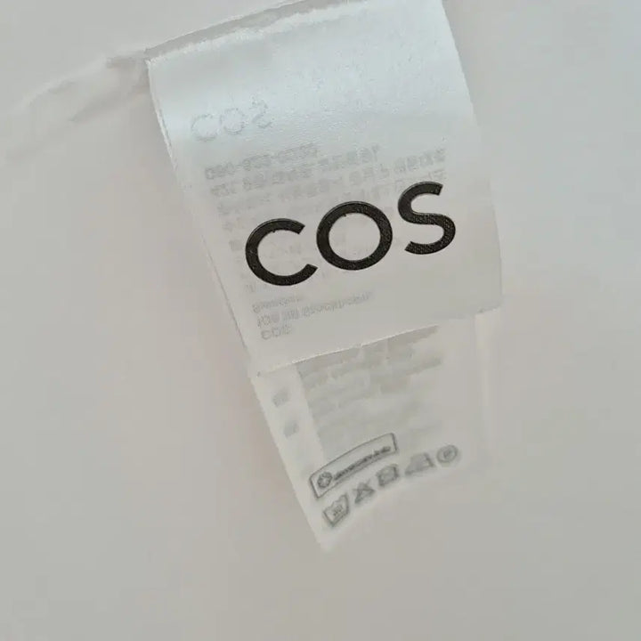 [SOLD OUT] COS 코스 화이트 셔츠