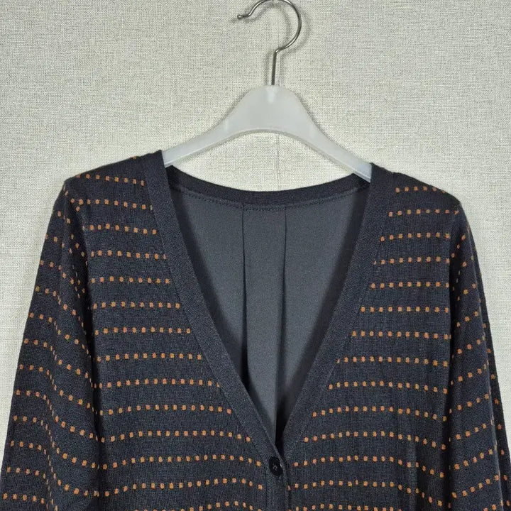 [BUNJANG] Black and Brown Knit Cardigan / 